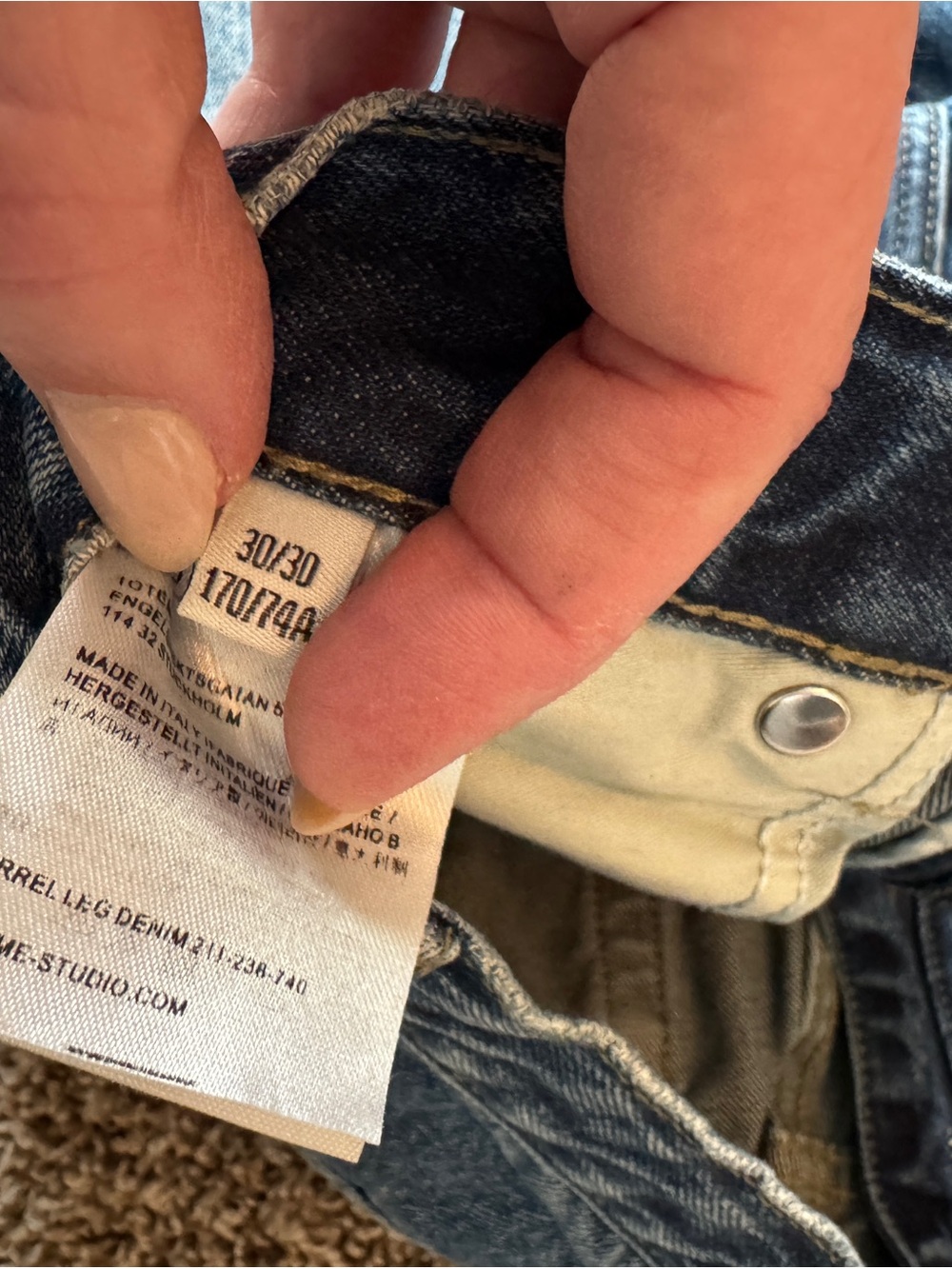 Toteme barrel Jeans with flaw - Picture 3 of 7